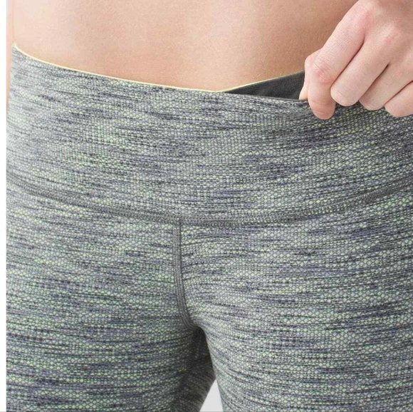 EUC 💎 Lululemon Wunder Under Crop Leggings 4 Green Space Dye Mid Rise SIZE 4 - Picture 3 of 8